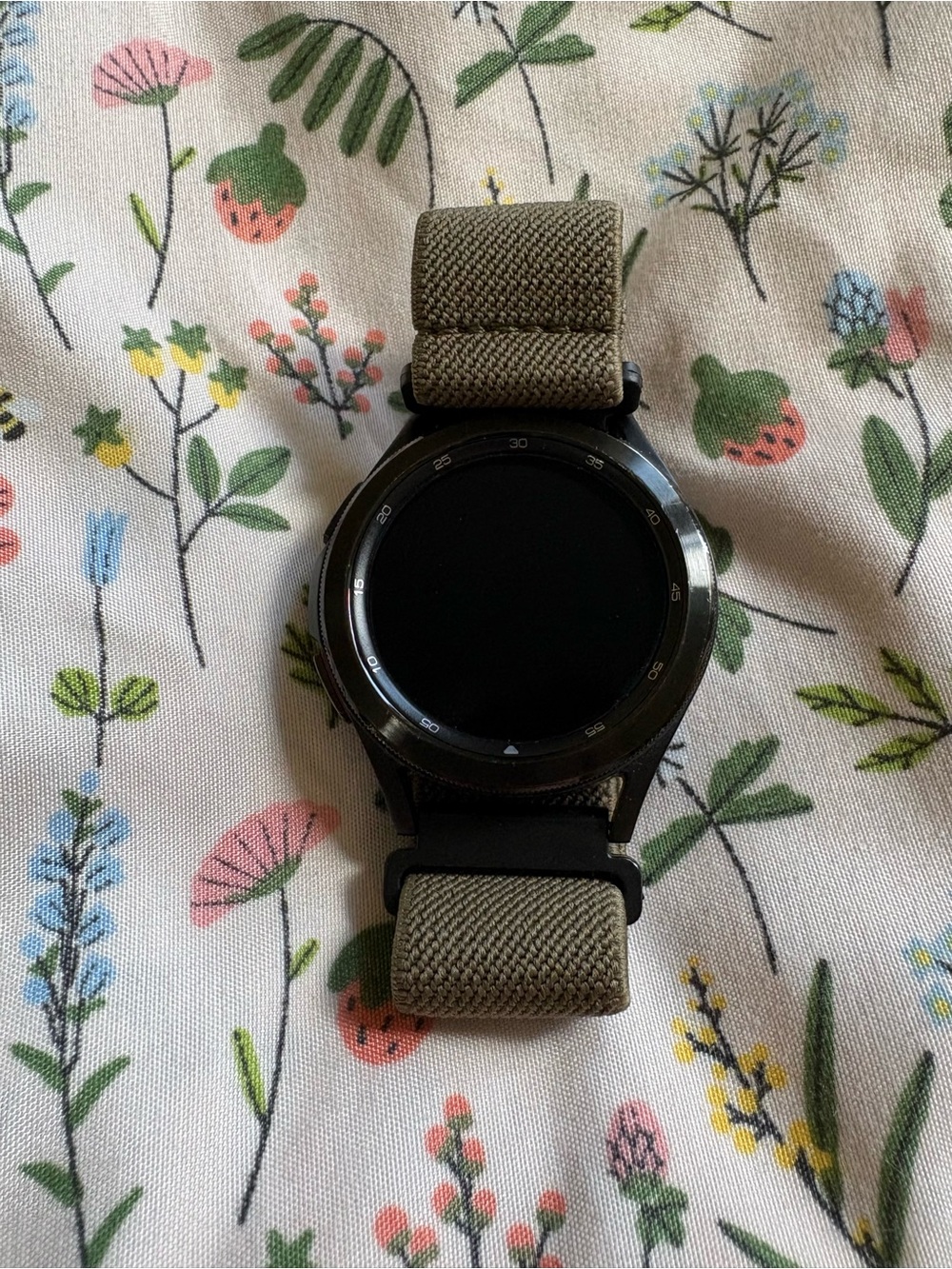 Samsung Galaxy Watch 4 - 42MM - Preowned
